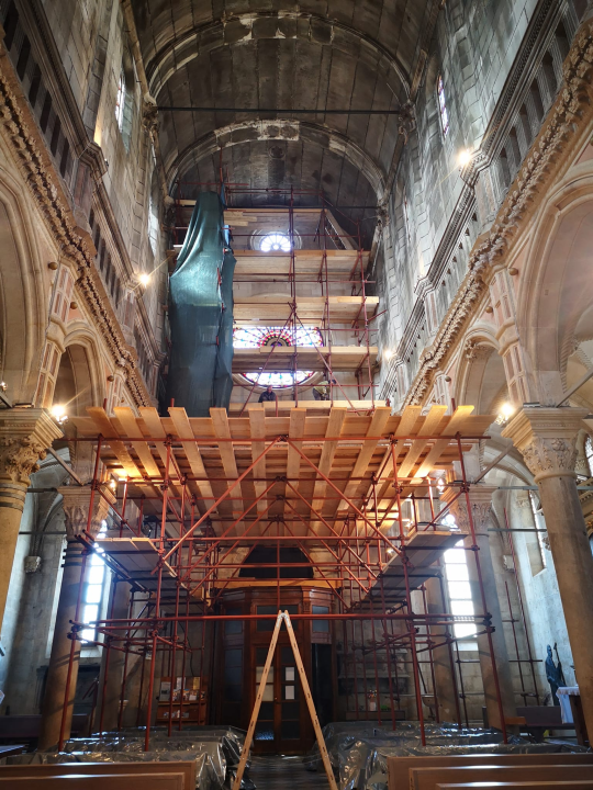 Počinju novi radovi u šibenskoj katedrali, čisti se središnji svod: 'Na velikim svjetskim spomenicima uvijek je neka skela'