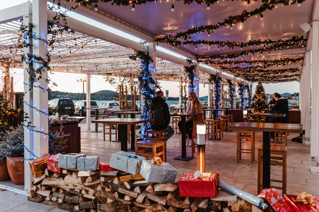 Bronzin u petak otvara ‘Prasserie’: Uz glazbu uživajte u sendviču od odojka, peke ili bikovog repa, sve zalijte odličnim ‘medikamentima’