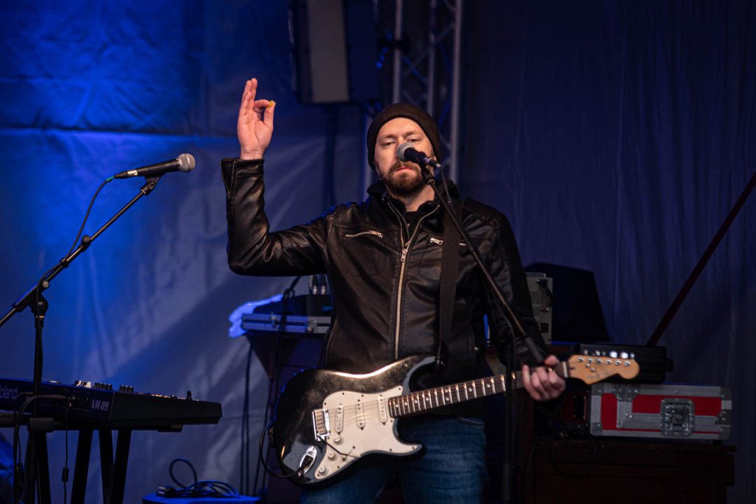 Subota u đardinu: Bang Bang rasplesali adventuriste točno u podne