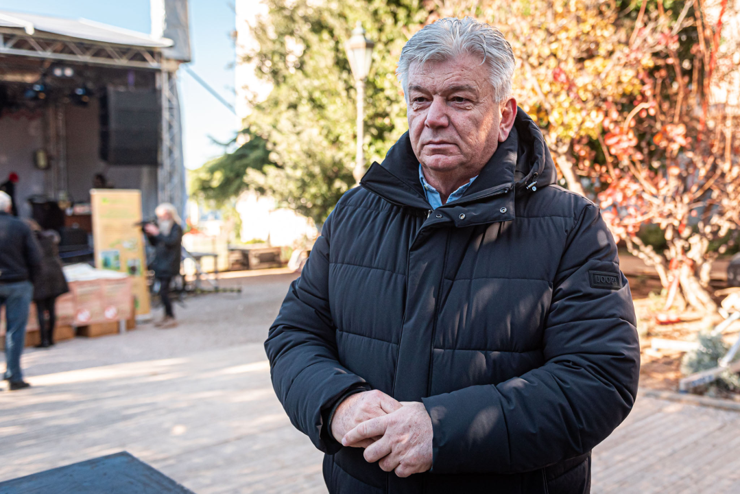 Tisuću besplatnih platnenih vrećica za Šibenčane: 'Cilj nam je izbaciti najlone iz uporabe i podići svijest o štetnosti plastike'