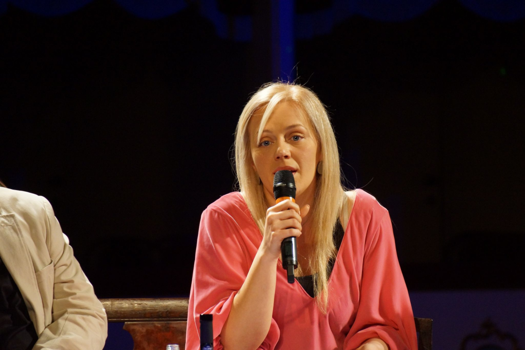 Bajkovita večer u šibenskom kazalištu: Puno Jesenjina, malo Arsena i nešto snijega na kraju