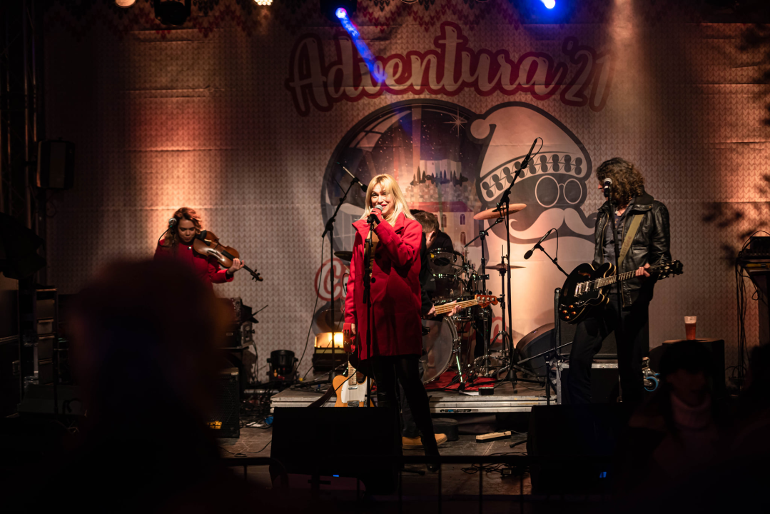 Miro Odak i Lili Gee u đardinu napravili odličnu atmosferu uz rock hitove