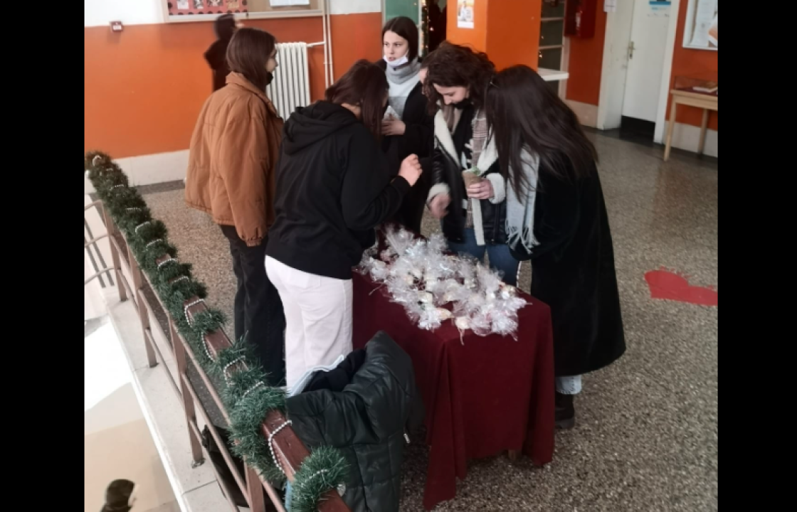 Šibenski gimazijalci u školi prikupili 5826 kuna za liječenje male Kiare