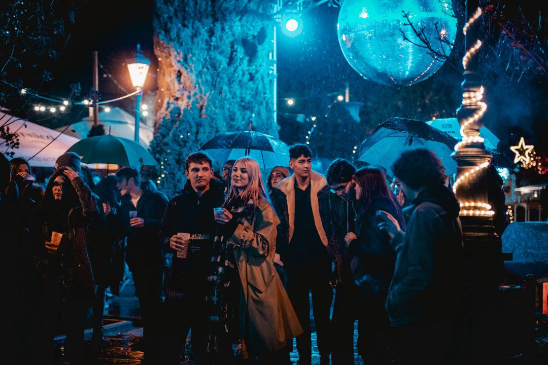 Svemirko i PARK kontra atmosferskih neprilika: U đardinu je sinoć bilo ludilo, pogledajte atmosferu  