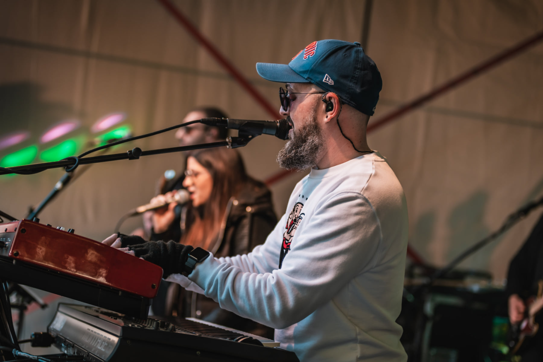  Šibenčani koroni u 'Dišpet' u podne slave Novu godinu u Đardinu 