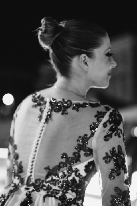 Modna bajka na Vitićevom moru: Šibenčanke klizale u vintage raskošnim haljinama!