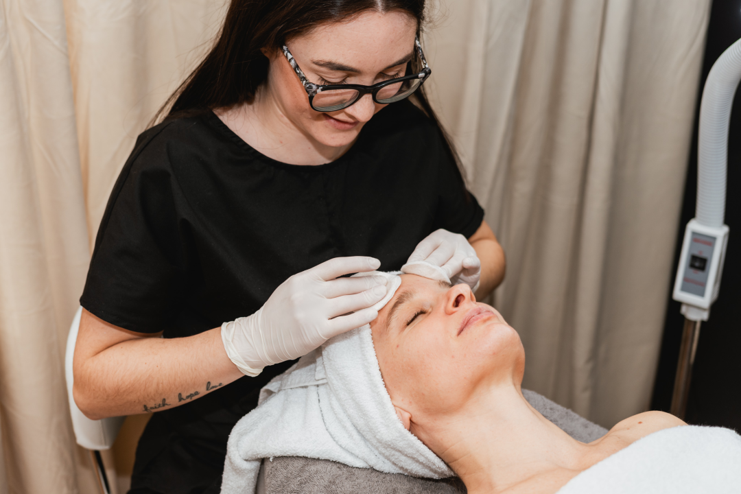 Isprobajte neka od ukusnih alla carte jela konobe Brošćica! 