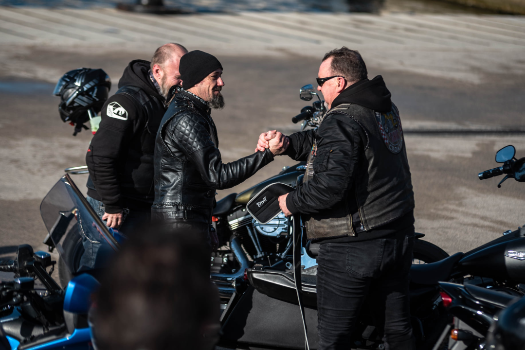 Bajkeri iz cijele države okupili se na gatu Vrulje kako bi se oprostili od Mira Vučenovića