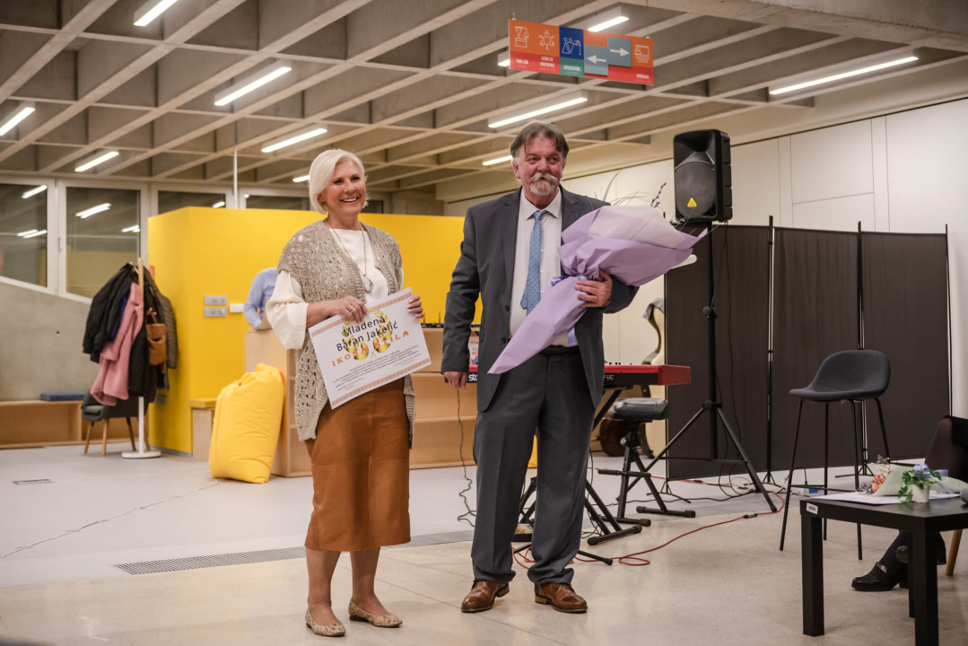 Profesorica violončela Vanja Bošnjak nova je 'Šibenska grandeca': Mladena Baran Jakelić ikona je stila 