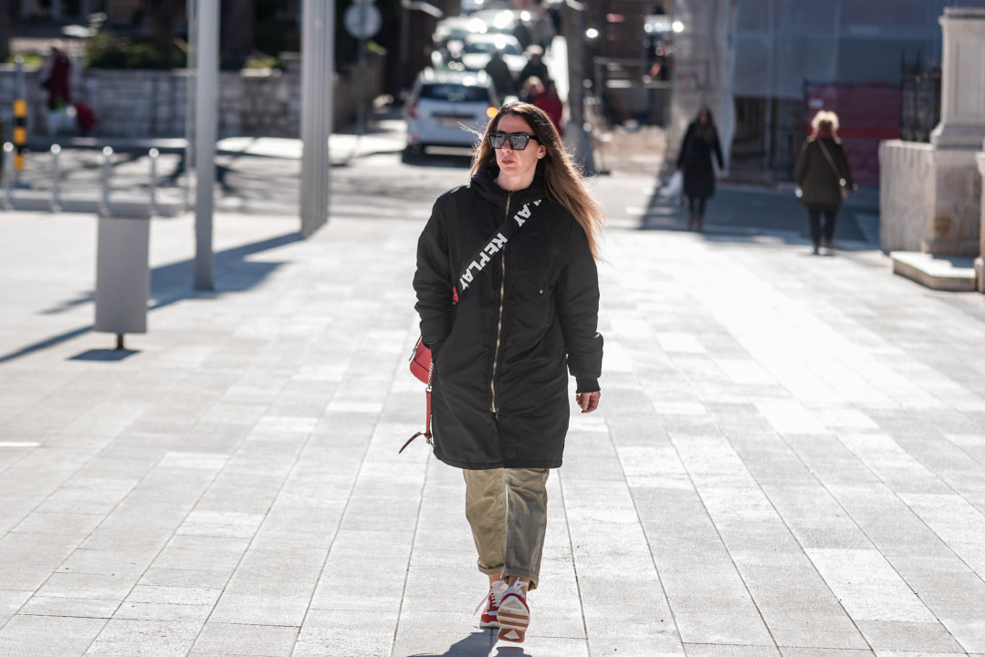 Lijepe Šibenčanke prošetale gradom šarene trendi komade 