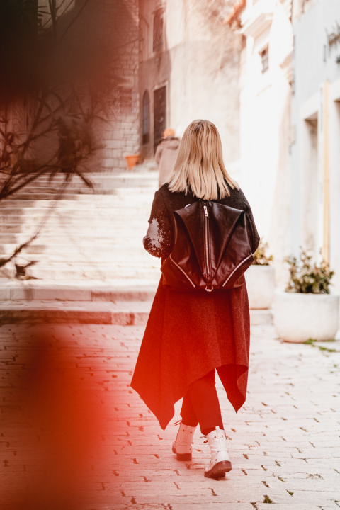 Dizajn za žene sa stavom! Kožne torbe Zorana Mrvoša dostupne su u Galeriji Juraj Dalmatinac