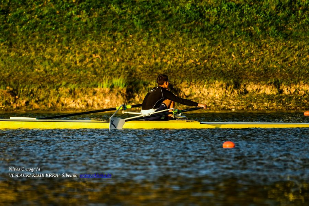 Veslački klub Krka na međunarodnoj regati u Zagrebu osvojio niz medalja