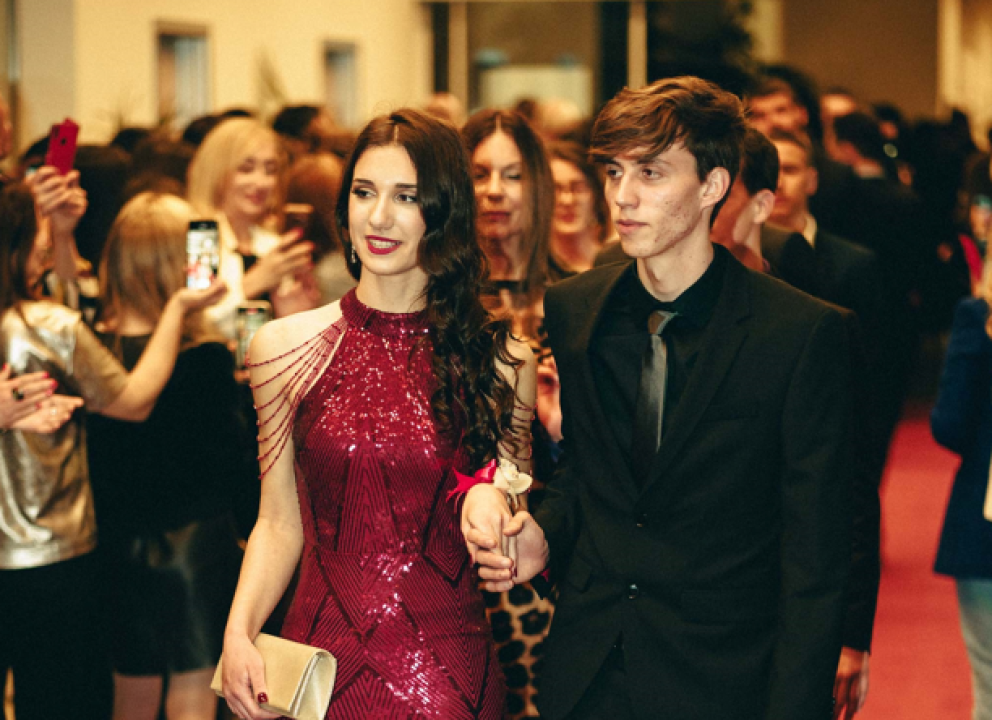 Učenici Medicinske škole u večeri koju će pamtiti do kraja života (1. dio)