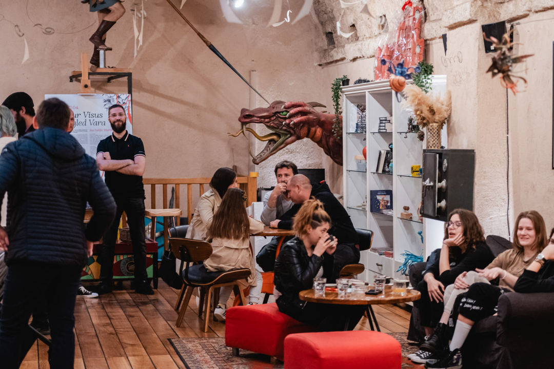 'Fallitur Visus – Izgled vara': Zaštićene životinjske vrste Ive Sabljić Martinović na izložbi u Azimutu 