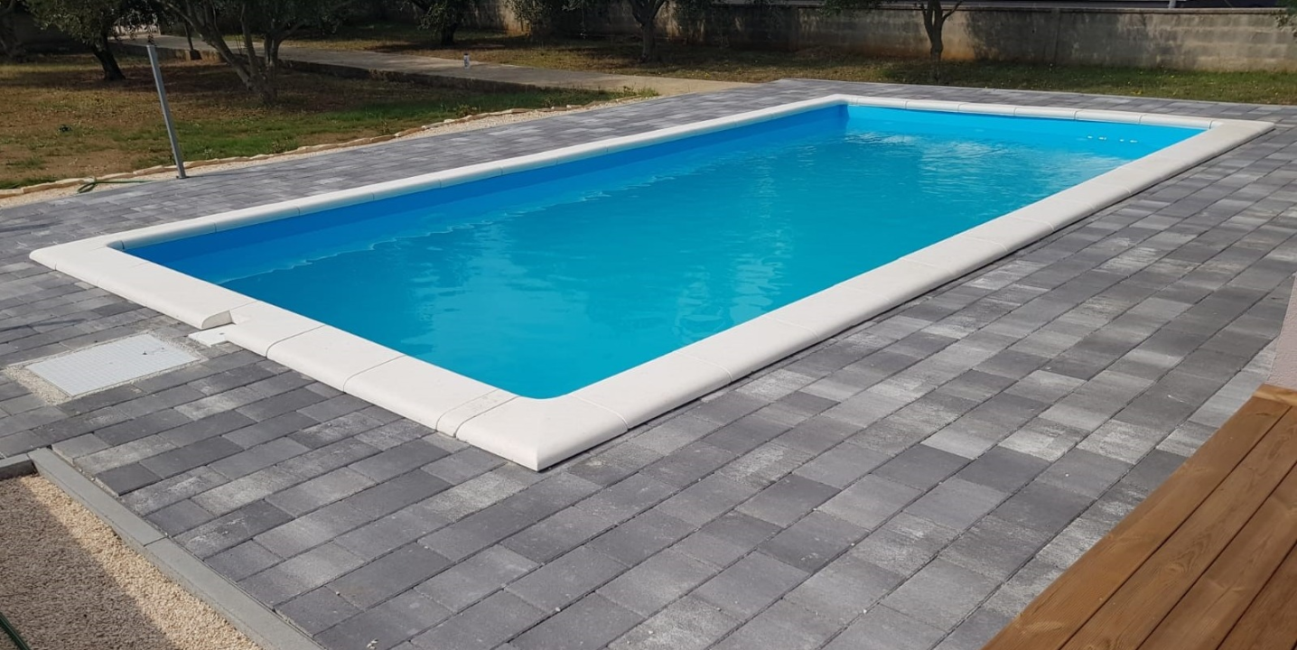 Donosimo TOP 3 savjeta za uređenje dvorišta oko bazena koji će oduševiti svakoga!