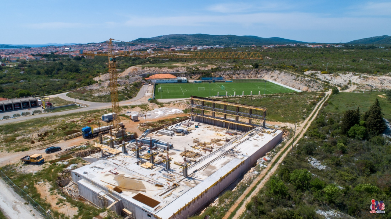 Pogledajte kako napreduje gradnja sportske dvorane u Vodicama