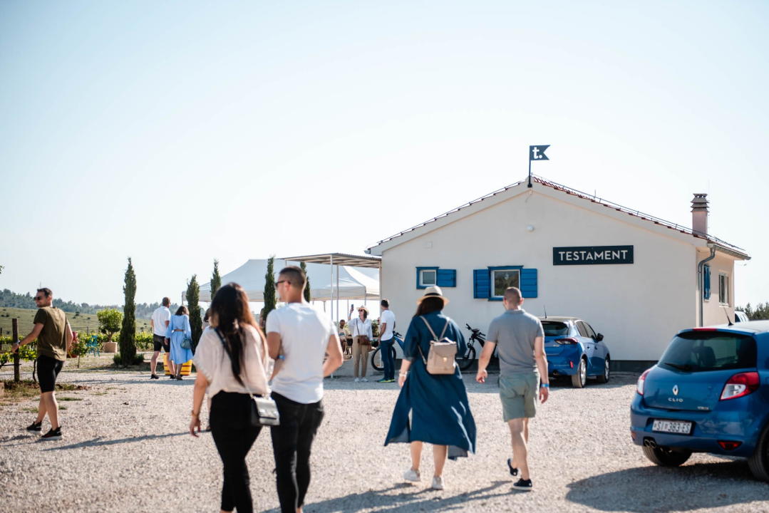 Dani otvorenih kušaonica: Pogledajte kako je bilo na 'plavoj ruti' od Pirovca do Primoštena