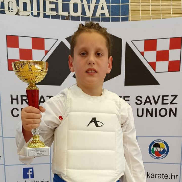 Sjajan uspjeh: Šest boraca Karate kluba Šibenik 1066 putuje na Balkansko prvenstvo! 