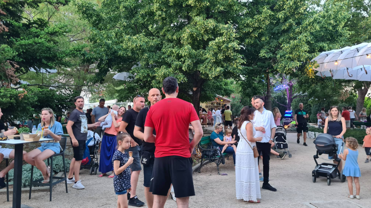 Šibenik Spring Festival pun je pogodak: Đardin je i sinoć bio odredište brojnih Šibenčana