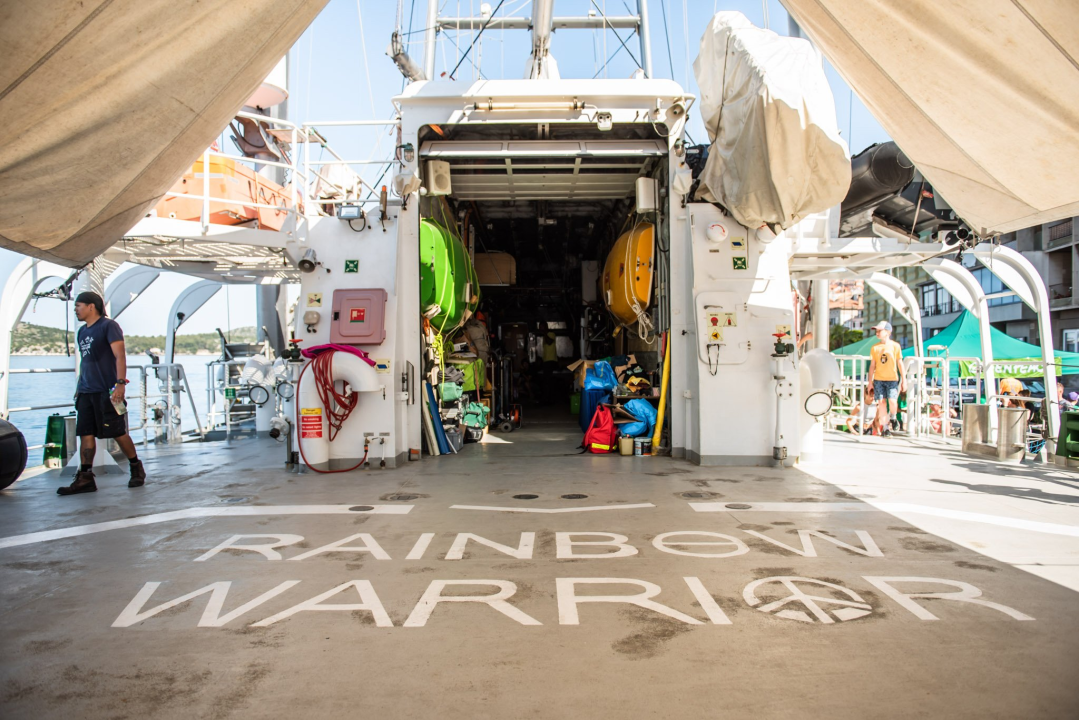 Ukrcali smo se na Rainbow Warrior: 'Vaša obala je fantastična, nažalost mi smo tu poslom...'