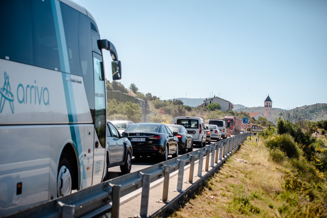 Posjetili smo Žaborić: 'Turisti nam ne dolaze, a Šibenčana je sve manje na plaži. Puna nam je kapa ovih radova' 