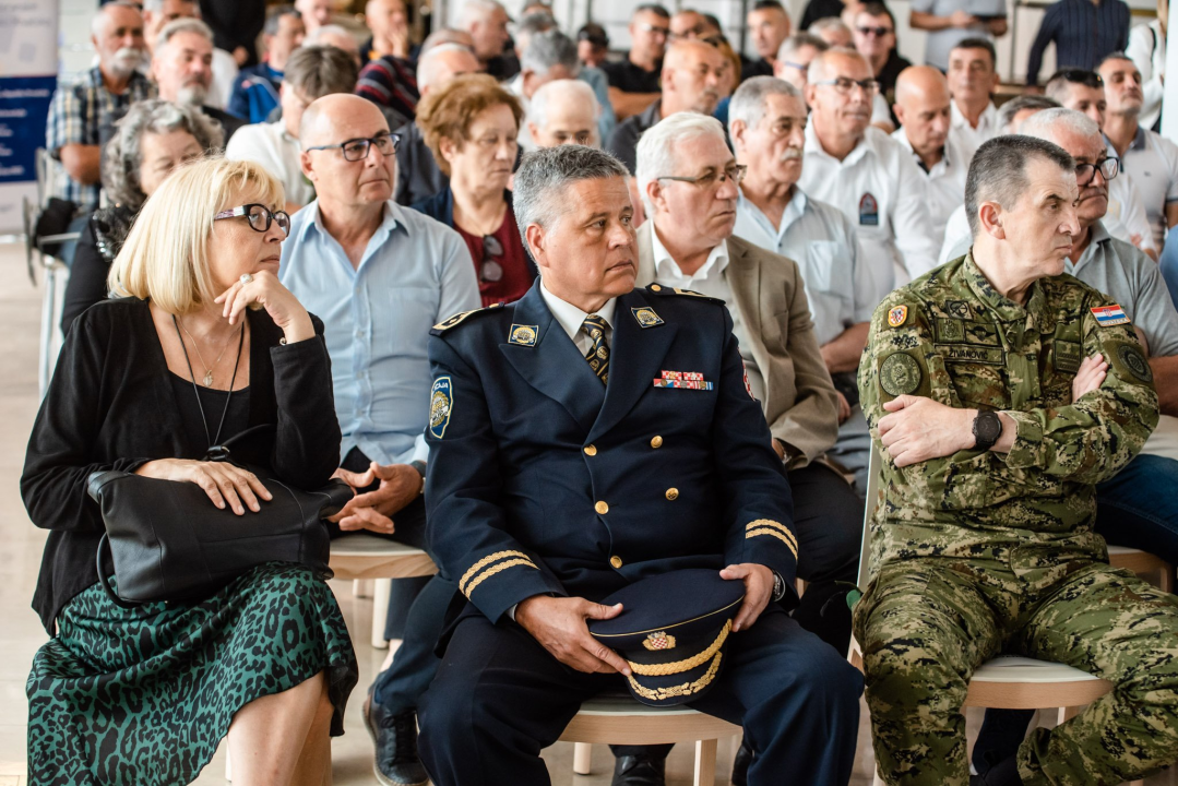 Premijer Plenković otvorio Veteranski centar u Šibeniku: 'Ovo izgleda moćno' 
