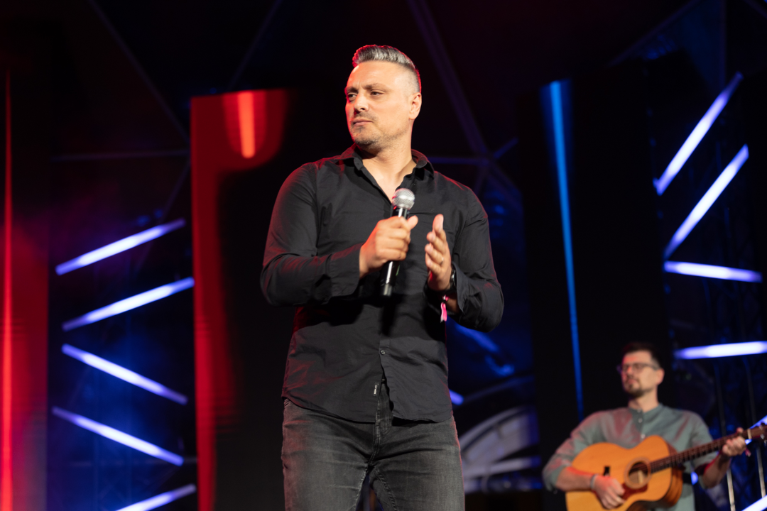 Završen najveći zabavni festival: Grdović ima hit CMC festivala, Ivana Kovač pjesmu godine