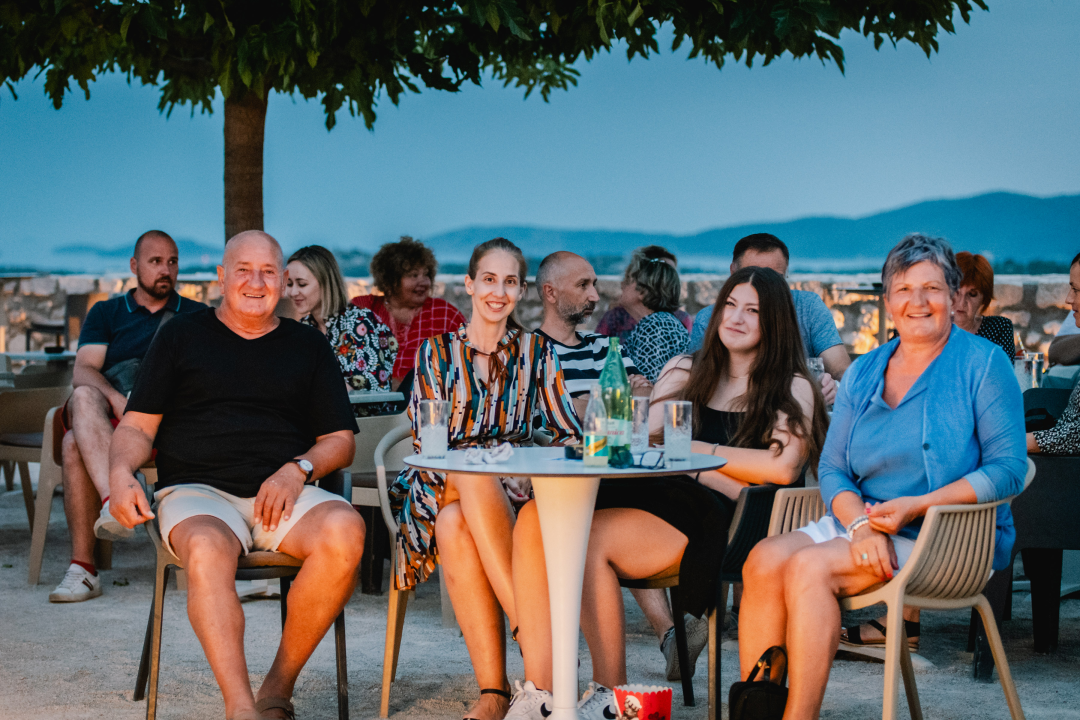 Filmom Nine Violić otvoreno ljetno kino na Baroneu: 'Sjajno se osjećam sa šibenskom publikom' 