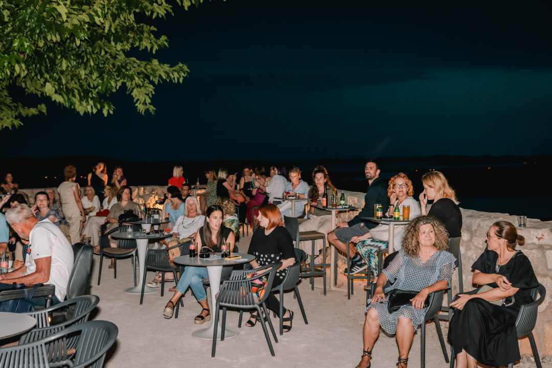 Filmom Nine Violić otvoreno ljetno kino na Baroneu: 'Sjajno se osjećam sa šibenskom publikom' 