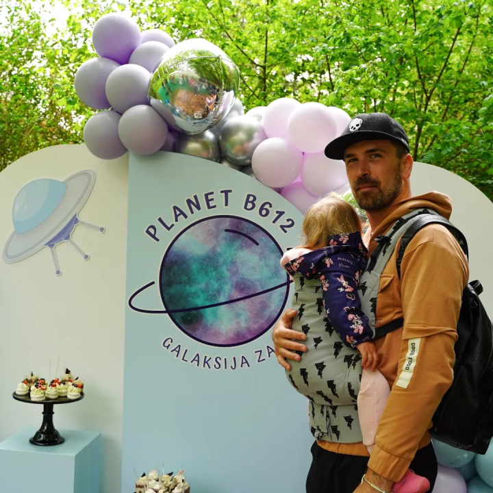 Petar je uzeo ženino prezime, bio na porodu i ne vidi čemu hvaliti očeve koji mijenjaju pelene: 'Dijete smo zajedno napravili'