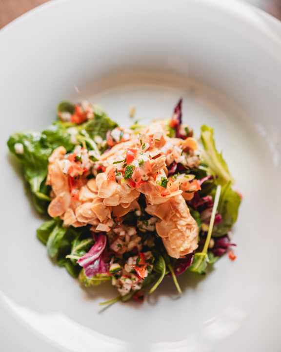 Buta je nova šibenska gastro destinacija: Uživajte u mediteranskim jelima na terasi okruženoj začinima