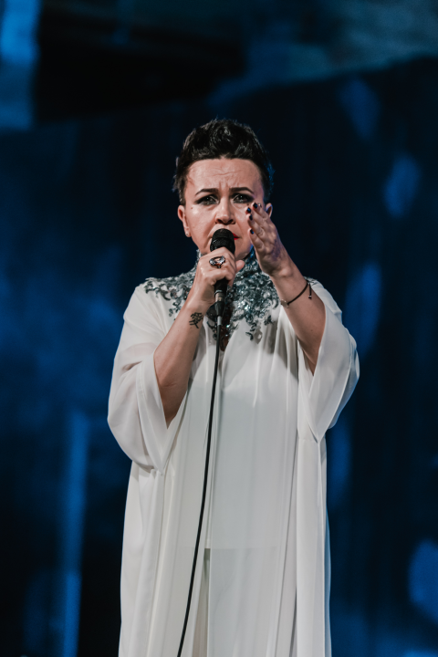 Amira Medunjanin po treći put na sv. Mihovilu: Red glazbe, red suza pa red smijeha!