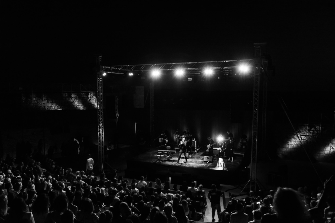 Petar Grašo na Tvrđavi sv. Mihovila održao koncert za pamćenje: Pogledajte kako je bilo  