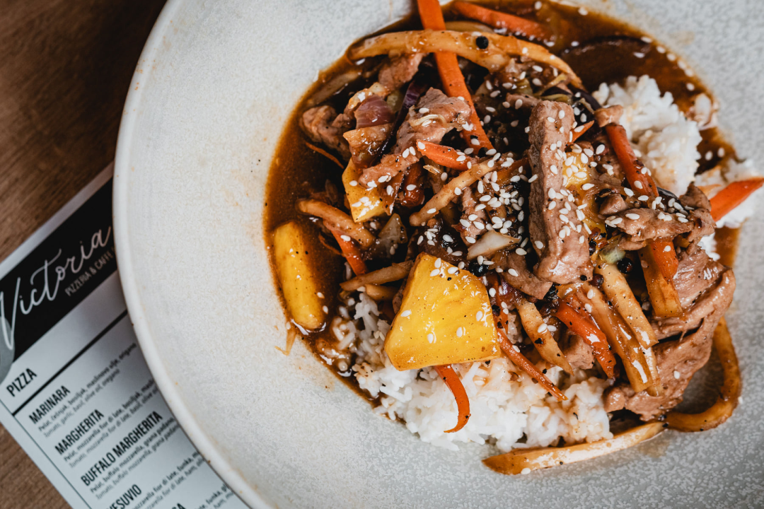 Isprobajte nova jela u ponudi pizzerije & caffe bara Victoria!