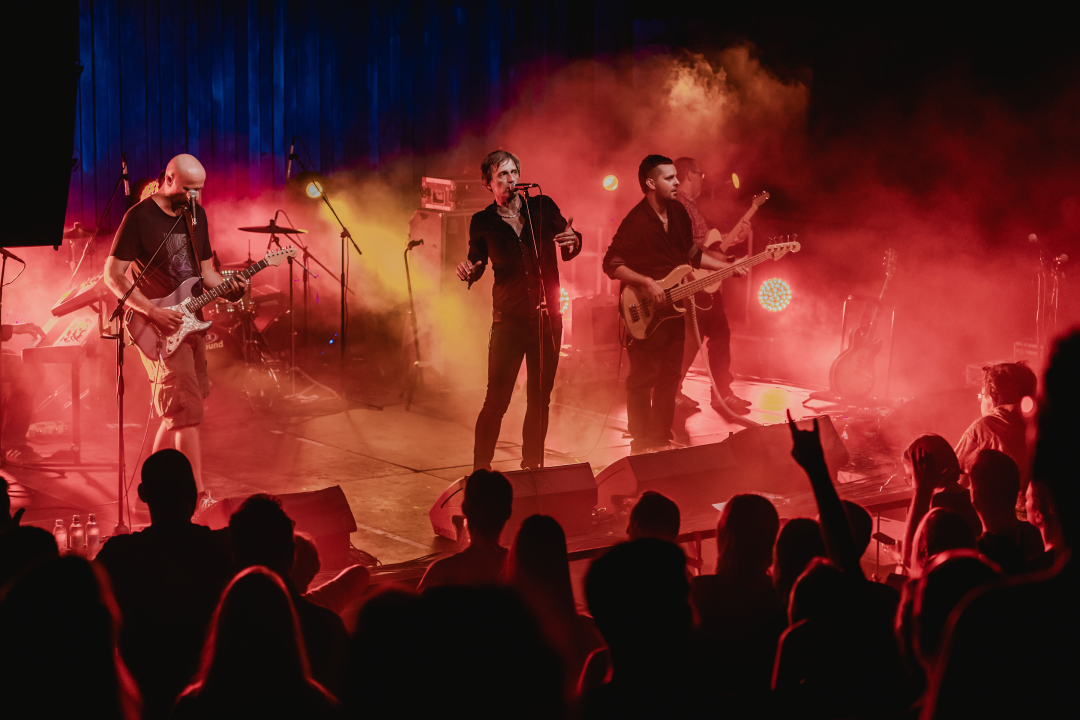 Publika na Mihovilu Pips, Chips &amp; Videoclips pjesmom vratila iz backstagea na treći bis