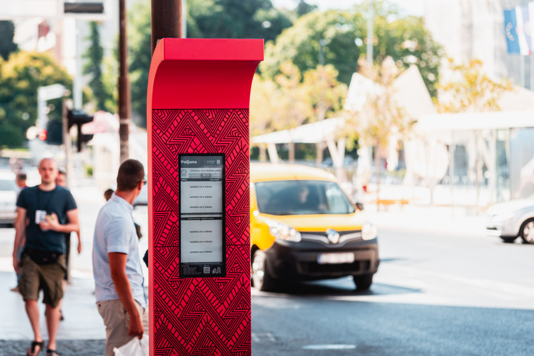 Stigli šibenski totemi, imat će smisla kad s vožnjom krenu novi autobusi!