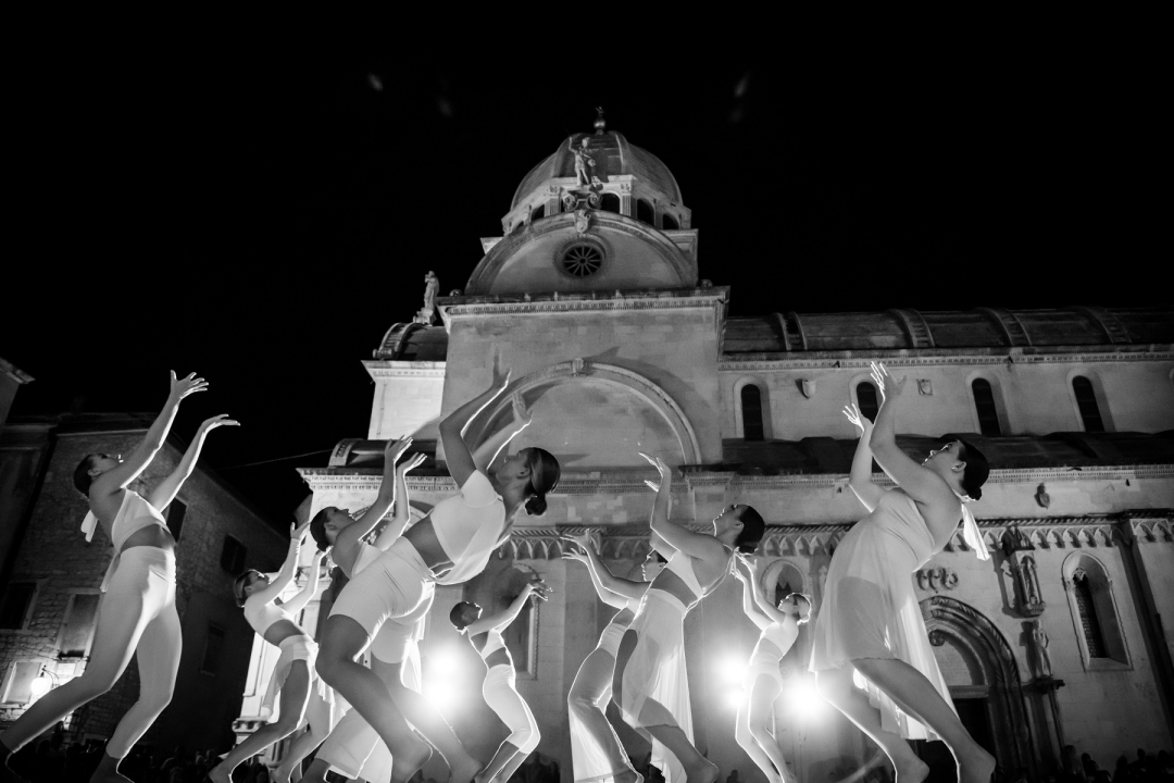 Plesačice iz Chicaga u srcu Šibenika nagrađene gromoglasnim ovacijama publike