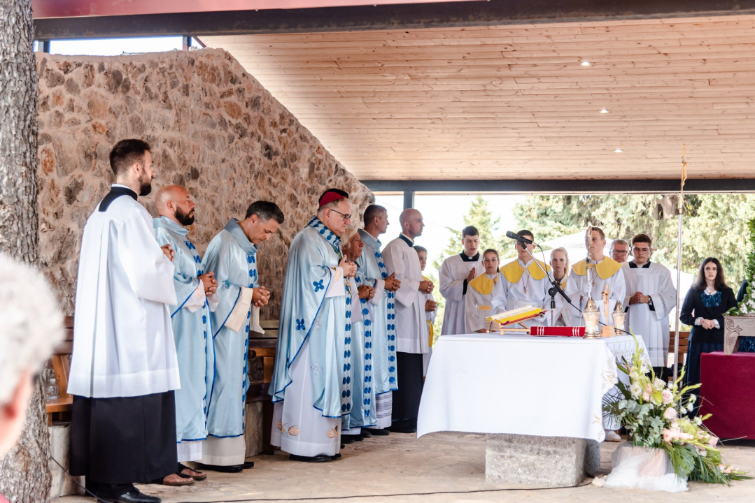 Održana i svečana procesija: Središnju misu predvodio šibenski biskup Tomislav Rogić