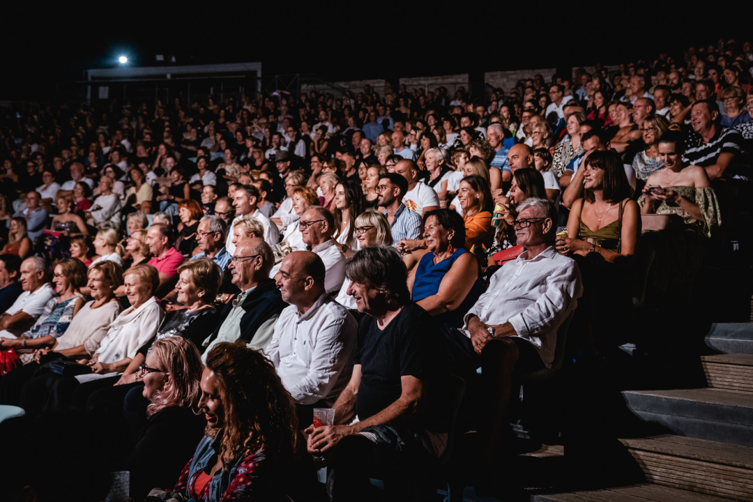 Od Zvona moga grada do Noćas te sanjam majko: Prava šibenska večer na Mihovilu uz Glazbu i 4 Tenora