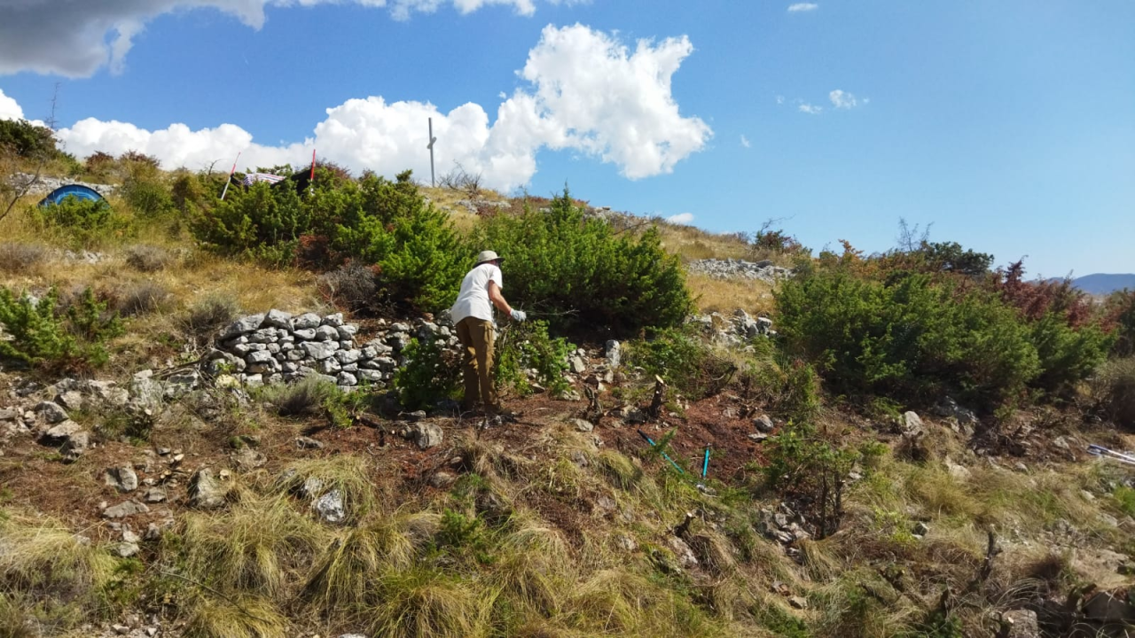 Hrvatski i poljski arheolozi 'zauzeli položaje' na Danilu: Detaljno se istražuje antički grad