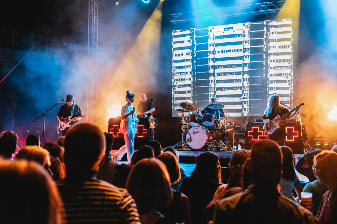 I Meghan Markle bi plesala da je bila na sv. Mihovilu: Konstraktin ‘zdrav’ plesnjak za publiku od vrtića do umirovljenika!