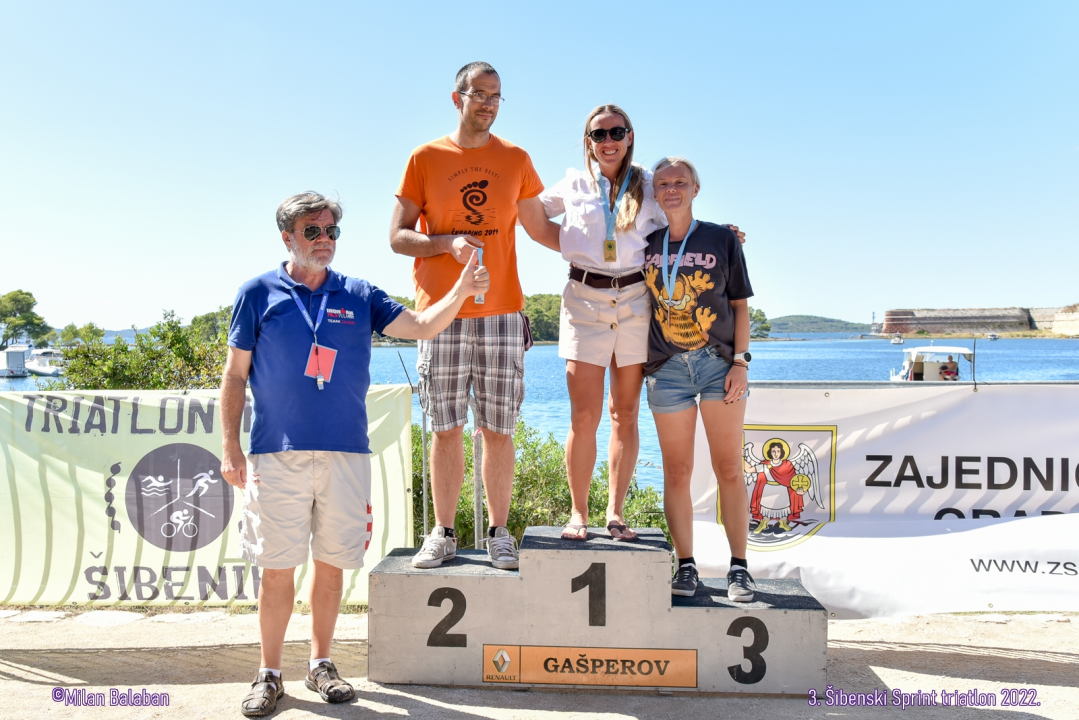 Završen treći po redu Šibenski triatlon u kanalu sv. Ante: Evo tko su pobjednici 