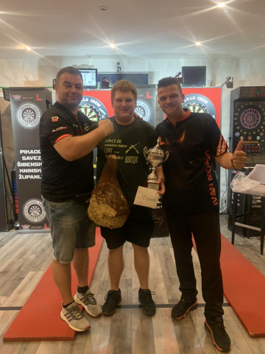 PRŠUT OPEN 2022.: Drniš je bio domaćin najvećeg pikado turnira u Hrvatskoj    