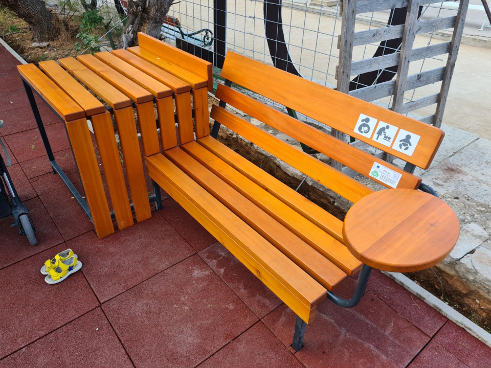 Grad Šibenik i HZJZ u potpunosti obnovili dječje igralište na otoku Kapriju 