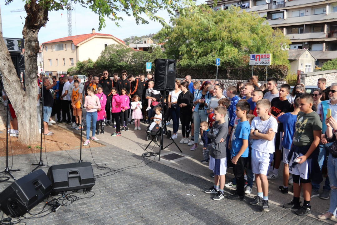 Obilježen 58. rođendan Dražena Petrovića: 'Postao je putokaz generacijama mladih sportaša'