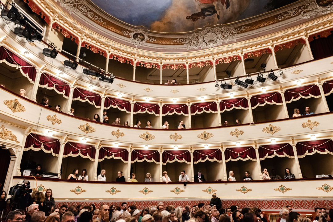 U šibenskom kazalištu izvedena premijera 'Prijevare': 'Stvarno vrlo intrigantno' 