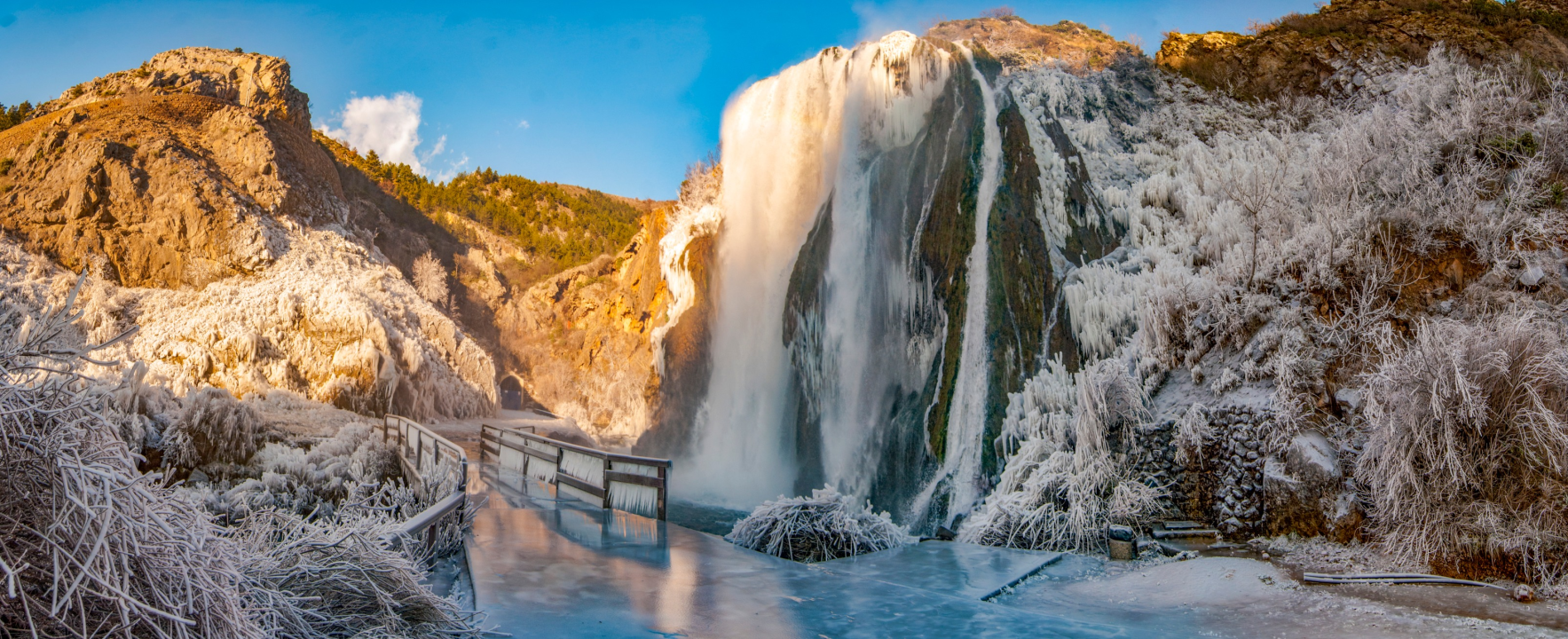 Knin je doživio turistički rast: Sve više posjetitelja otkriva njegove čari