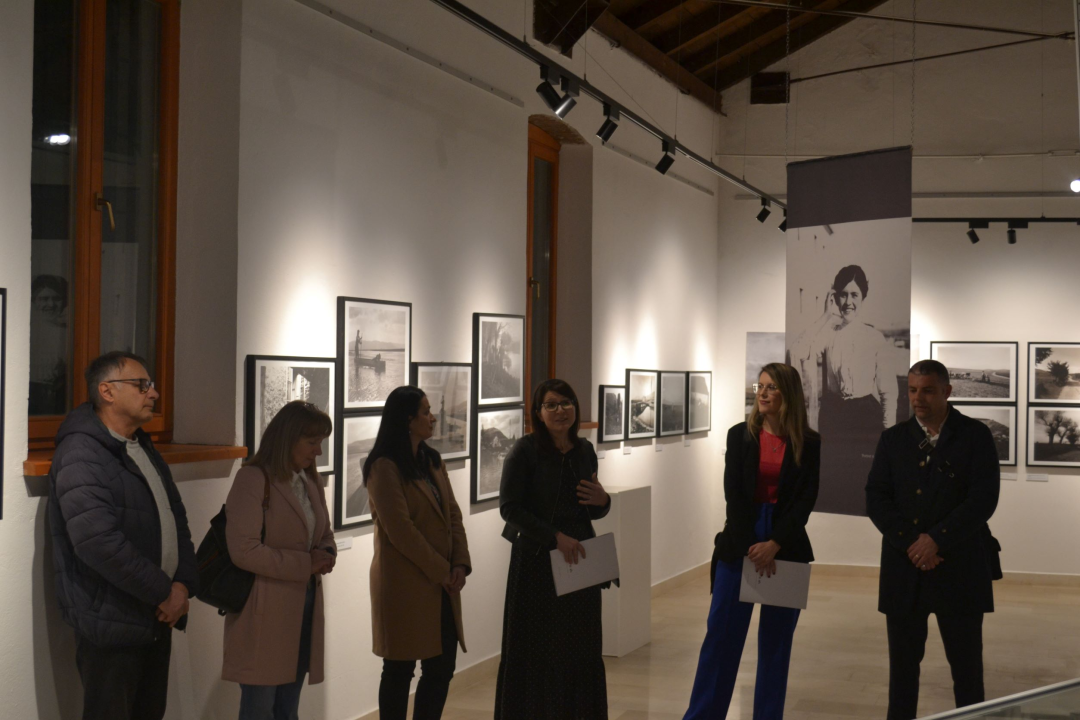 U Kninu otvorena izložba fotografija s početka 20. stoljeća
