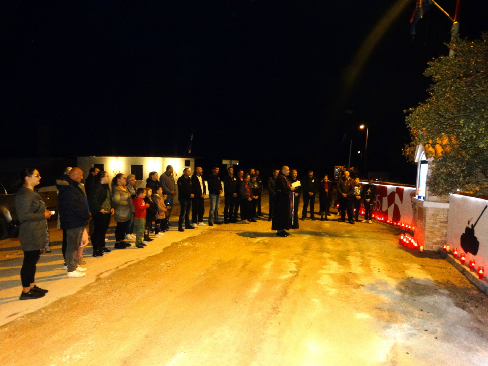 Vukšić upalio svijeće za Škabrnju i Vukovar