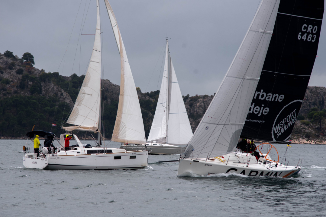 Ukupni pobjednik Šibenske regate krstaša je posada Gringa iz zadarskog JK Uskok
